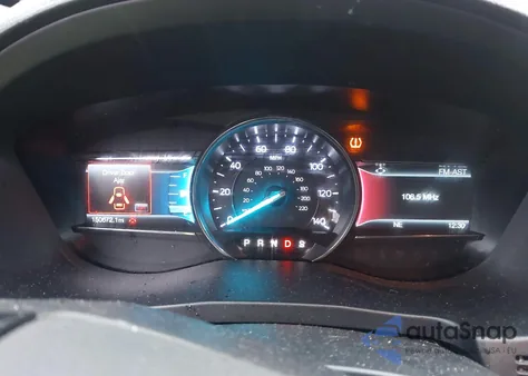 2018 Ford Explorer Xlt z USA, uszkodzony, nr VIN 1FM5K8DH9JGA22839